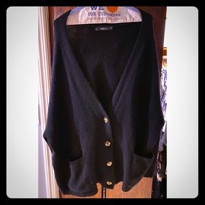 Over sized sweater mid 2000s era